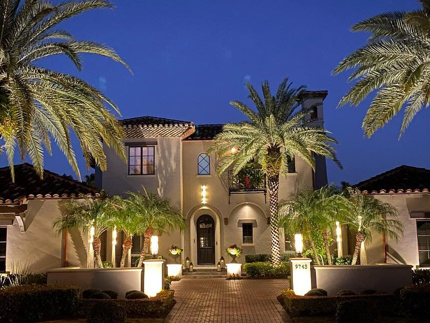 Landscape lighting in New Orleans Louisiana